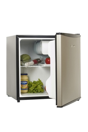  Shivaki small fridge