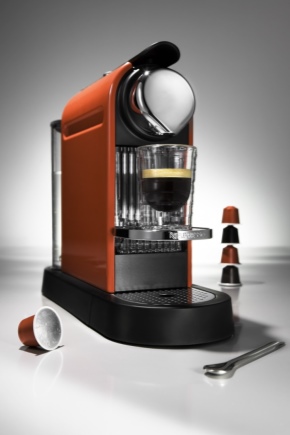  Machine à café capsulaire