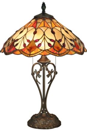  Tiffany bordslampor
