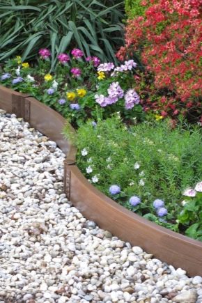  Fences for flower beds: do-it-yourself decorative borders