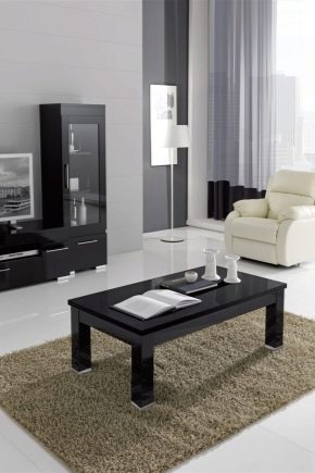  Coffee tables in the living room interior: beautiful design ideas