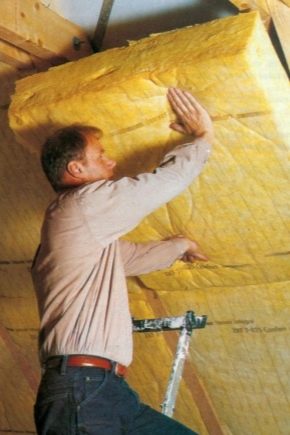  How to insulate the ceiling from the attic in a private house?