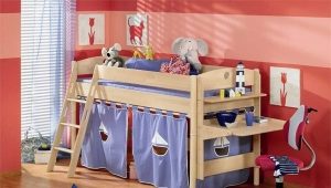  Children's bed for a boy of 5 years