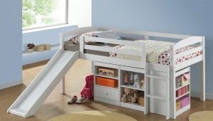  Children's bed with a hill
