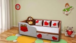  Barnens vykatny soffa