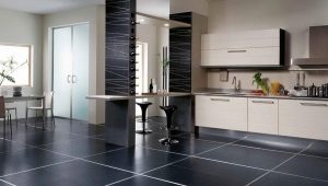  Tiles on the kitchen floor