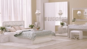 Set bilik tidur putih