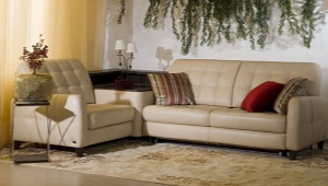  Sofa dari kilang perabot pada 8 Mac