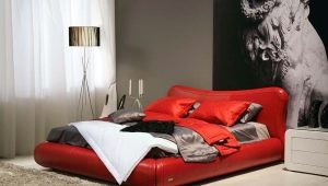  Leather beds