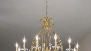  Brilliance and chic of Italian chandeliers