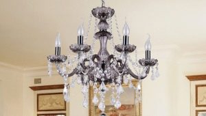  Chandeliers with candles