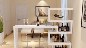  Tables de bar - fonctionnalité et style à l'intérieur de l'appartement