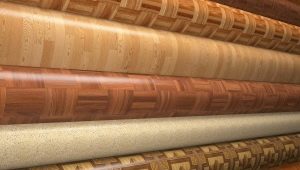  Hoe linoleum op een houten vloer te leggen?
