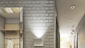  Hiasan dinding di koridor dengan bata hiasan