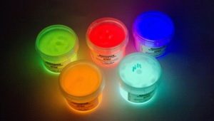  How to make a glowing paint with your own hands?