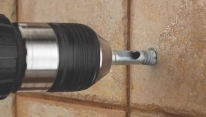  Porcelain stoneware drills: features of choice