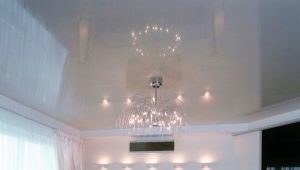  White glossy stretch ceilings: advantages and disadvantages