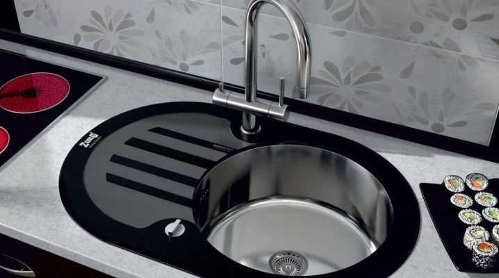 Black sink for the kitchen