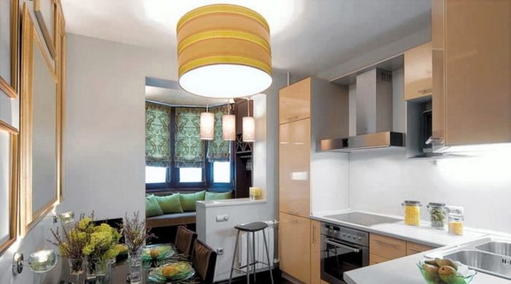  Design eines Balkons mit einer Küche kombiniert