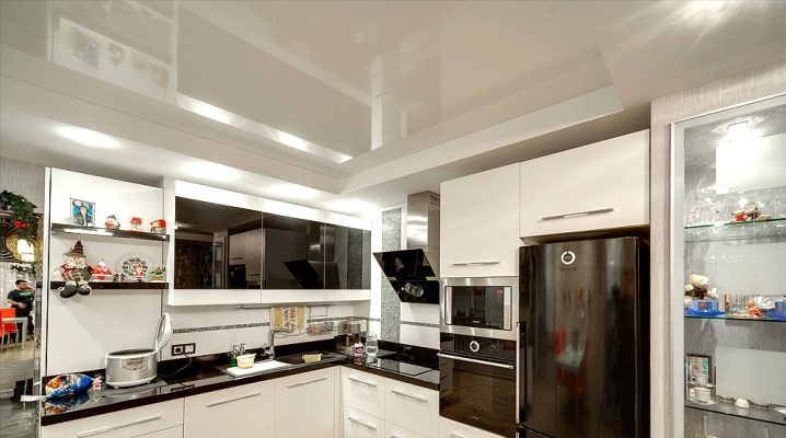  Hangi streç tavanlar mutfak için daha iyidir: parlak veya mat