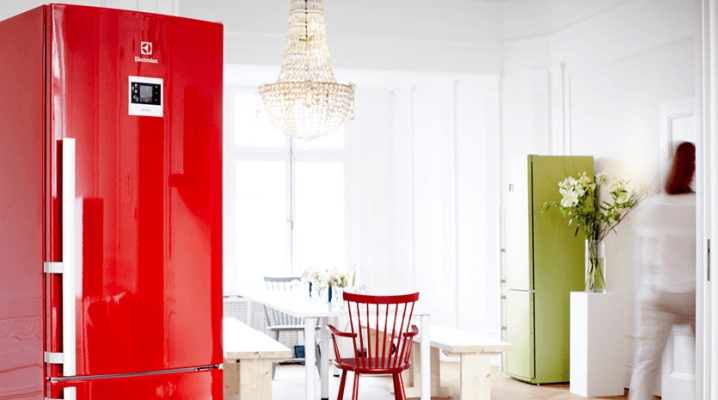  Color refrigerators