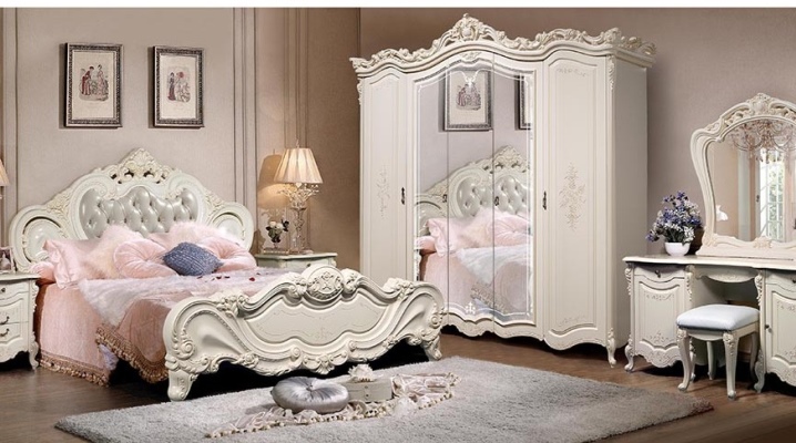  Beyaz yatak odası mobilyaları