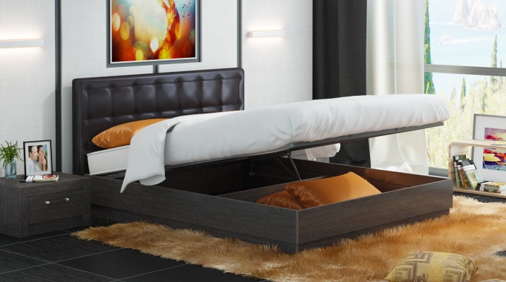  Double beds with a lifting mechanism