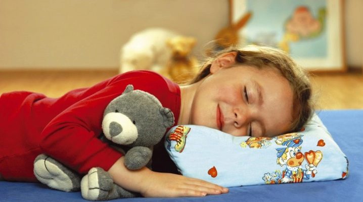 Children's orthopedic pillows