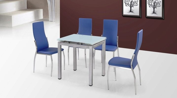  Καρέκλες στο μεταλλικό πλαίσιο: τύποι και σχεδιαστικά χαρακτηριστικά
