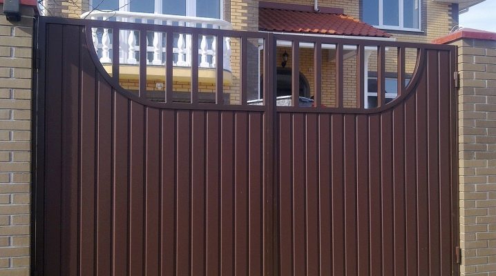  Swing gates: types and designs