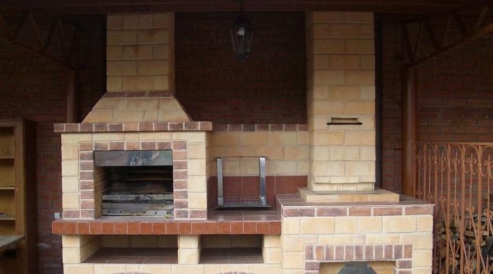  Terrakotta-Fliesen für die Fertigstellung von Öfen und Kaminen im Innenraum
