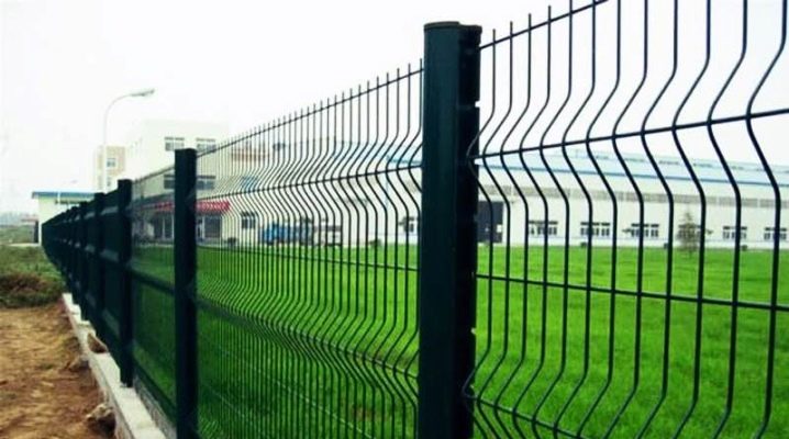  Garduri de sârmă sudate: avantaje și dezavantaje
