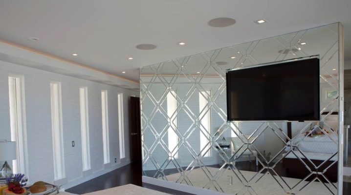  Mirror tile: stylish interior ideas