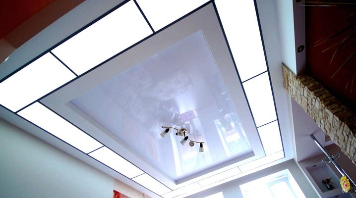  Tấm ánh sáng trên trần nhà: các tính năng và lợi ích