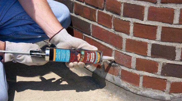  Cold and waterproof sealants for outdoor applications