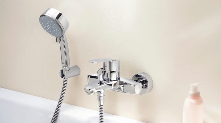  Grifería monomando de baño: características de dispositivo y reparación