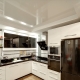  Hangi streç tavanlar mutfak için daha iyidir: parlak veya mat