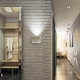  Τοίχος διακόσμηση στο διάδρομο με διακοσμητικά τούβλα