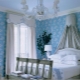  We select the curtains to the blue wallpaper: stylish solutions in the interior