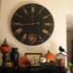  Grande orologio da parete: il modello originale all'interno del soggiorno