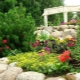  Aménagement paysager: les subtilités de la création d'un jardin de fleurs