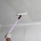  How to paint the ceiling with water-based paint without a divorce?